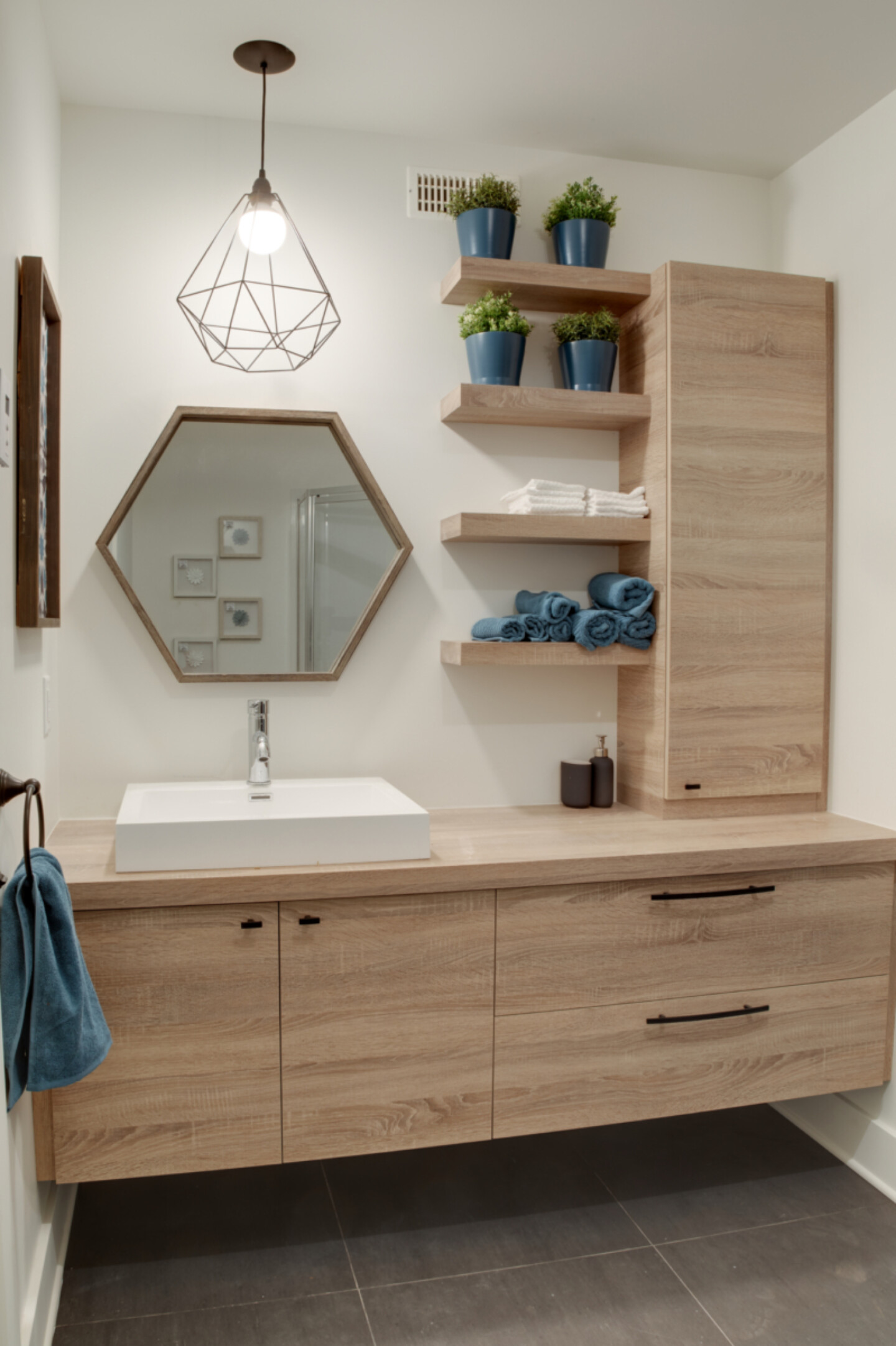 Meuble de salle de bain sur mesure